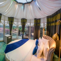 SKY VIEW GLASS SUITE